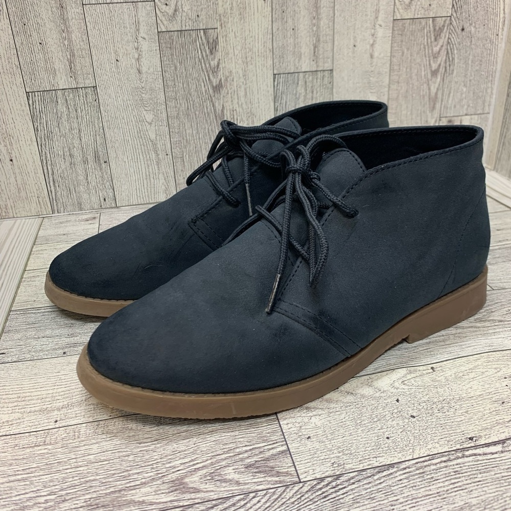 American Eagle Ankle Lace Up Chukka Boots EUC